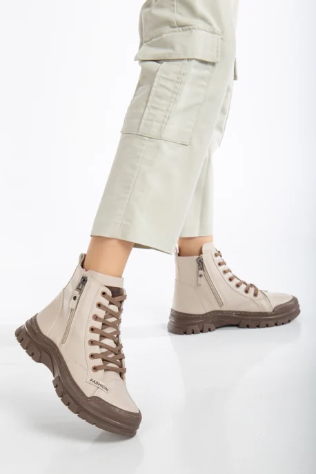 Bej Fermuarlı Kışlık Kadın Bot - Yeni Sezon 2024, Şık ve Dayanıklı Kadın Bot ve Çizme