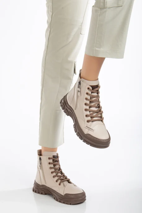 Bej Fermuarlı Kışlık Kadın Bot - Yeni Sezon 2024, Şık ve Dayanıklı Kadın Bot ve Çizme - Görsel 2