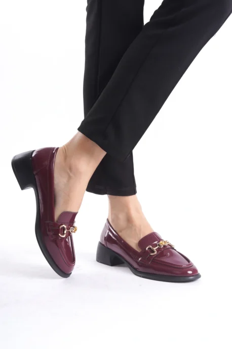 Kadın Loafer Ayakkabı Bordo Rugan - Tokalı ve Şık Günlük Kadın Ayakkabı - Görsel 2