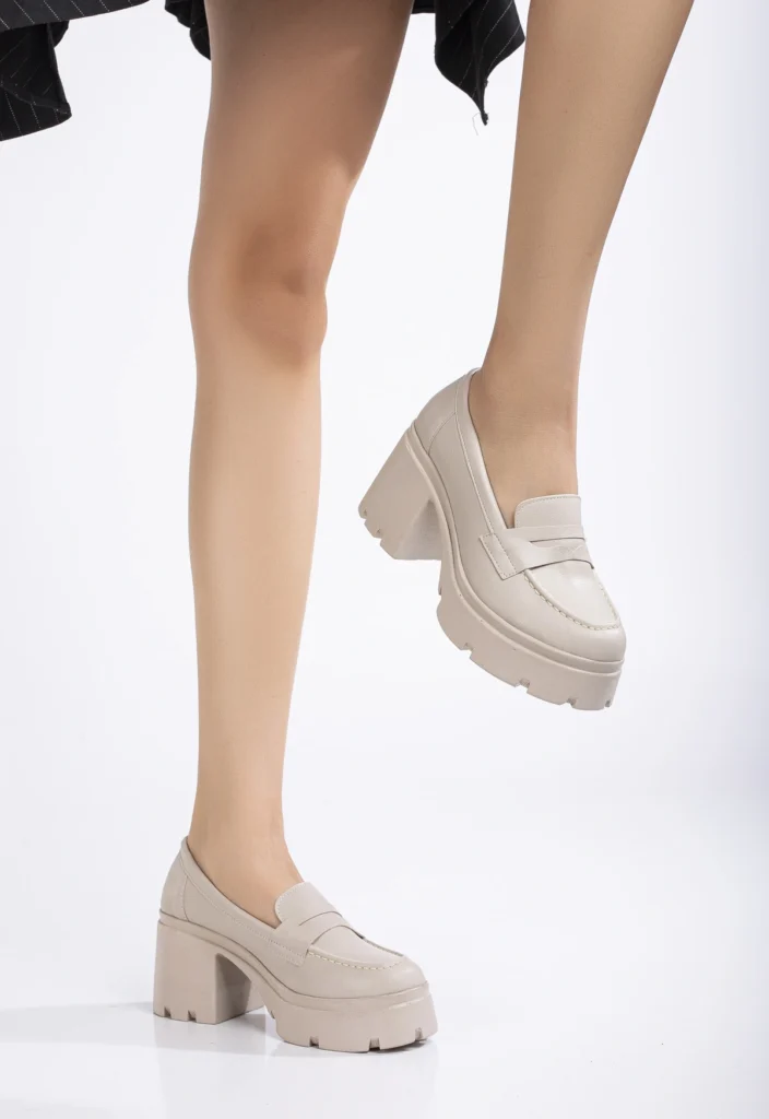 Bej Rengi Uzun Topuklu Loafer - 9 cm Kalın Topuklu Günlük Kadın Ayakkabı - Görsel 4