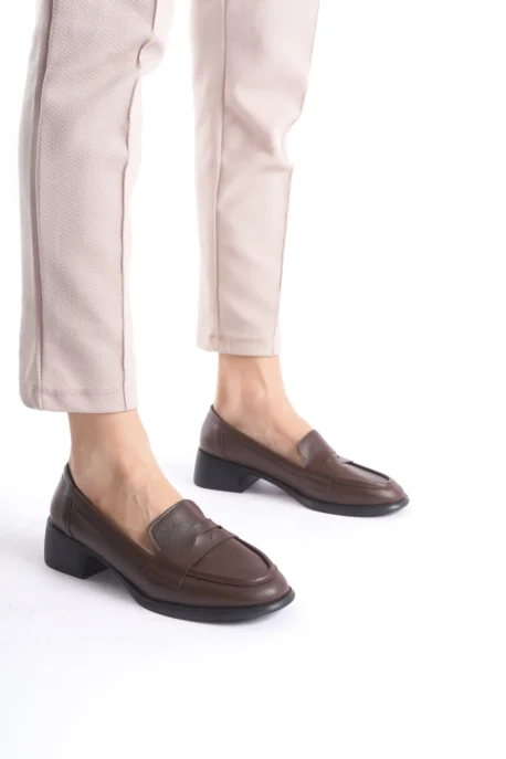 Kadın Loafer Ayakkabı Kahverengi - Günlük ve Rahat Sade Loafer Kadın Ayakkabı - Görsel 3
