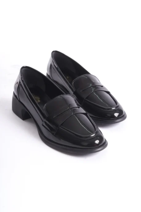 Kadın Loafer Ayakkabı Siyah Rugan - Şık ve Zarif Günlük Kadın Ayakkabı